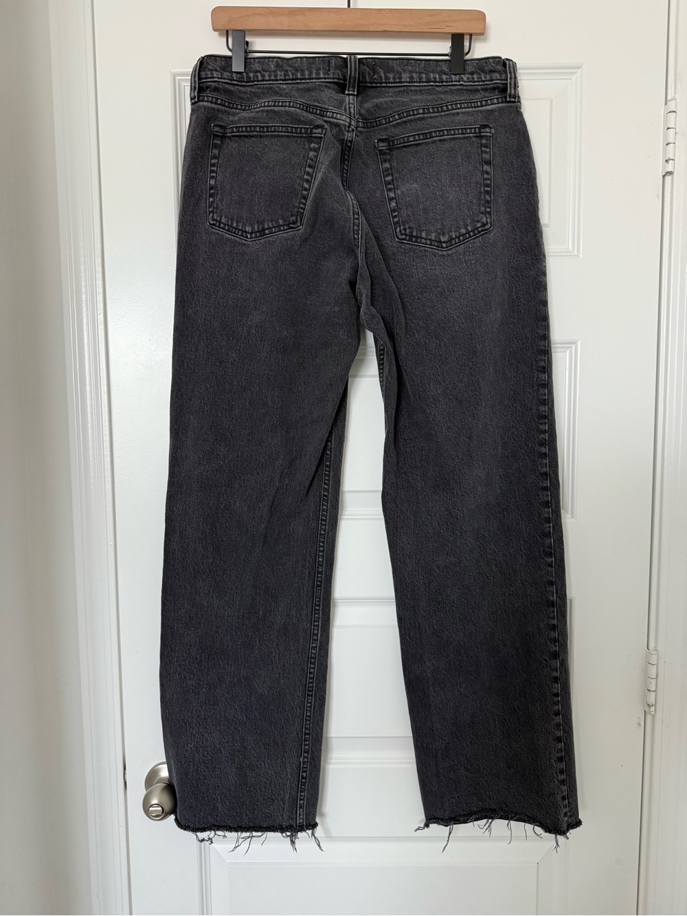 Abercrombie The Baggy Low Rise Jean Black Size 29 8R Raw Hem Cotton - Picture 5 of 10